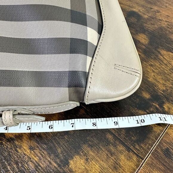 Burberry Hartham Crossbody Bag Smoked Check Plaid - Picture 15 of 16